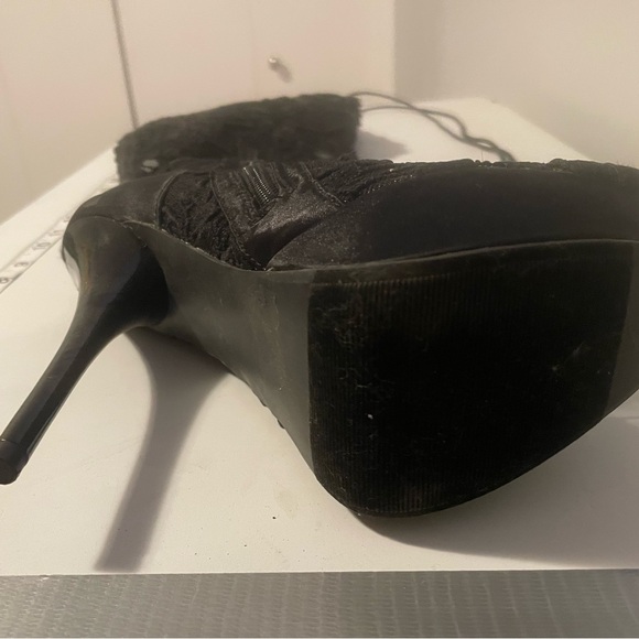 Shiekh Black Lace Knee-High Boots - Picture 4 of 6